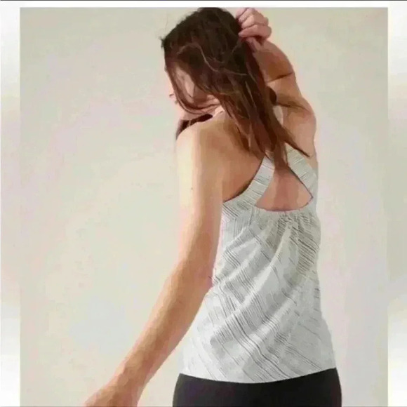 Athleta Arrival Tank Top in Amara Stripe | White Black | SZ M - Picture 4 of 14